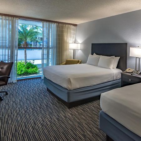 Sawgrass Grand Hotel And Suites Sports Complex Sunrise Ngoại thất bức ảnh