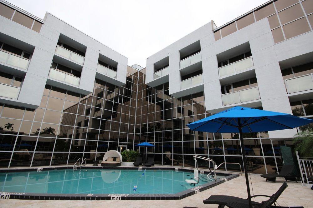 Sawgrass Grand Hotel And Suites Sports Complex Sunrise Ngoại thất bức ảnh