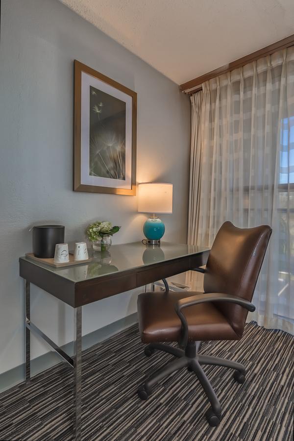 Sawgrass Grand Hotel And Suites Sports Complex Sunrise Phòng bức ảnh
