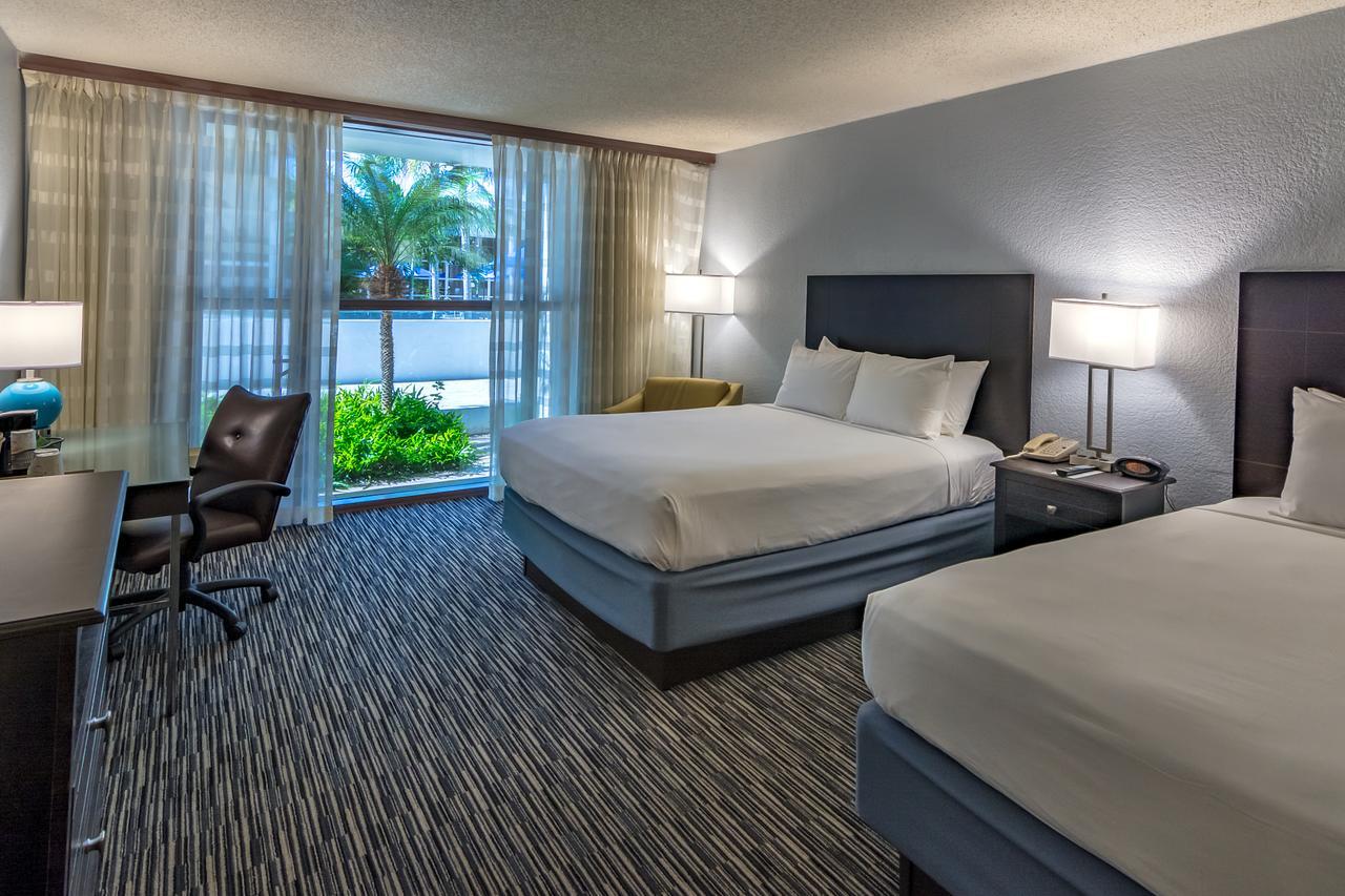 Sawgrass Grand Hotel And Suites Sports Complex Sunrise Ngoại thất bức ảnh