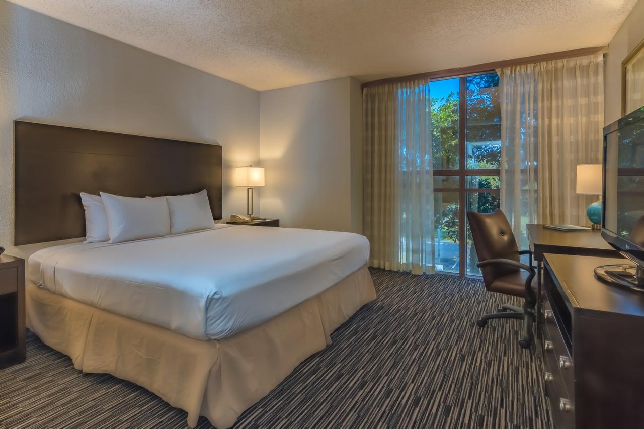 Sawgrass Grand Hotel And Suites Sports Complex Sunrise Ngoại thất bức ảnh